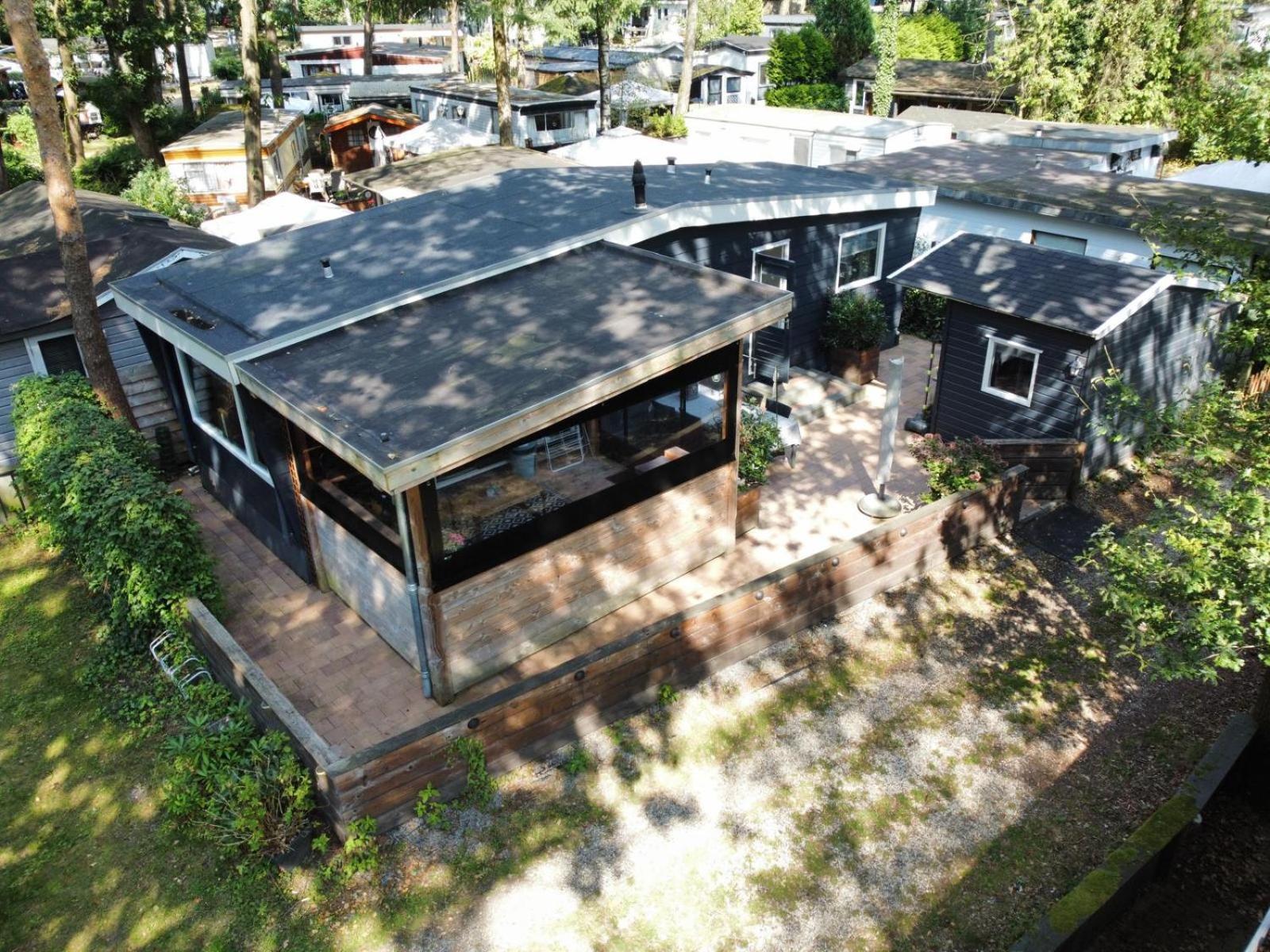 Chalet Bosrijk Midden In De Natuur-Eten&Drinken-Activiteiten-Ontspanning-En Nog Veel Meer Hoenderloo Exterior photo